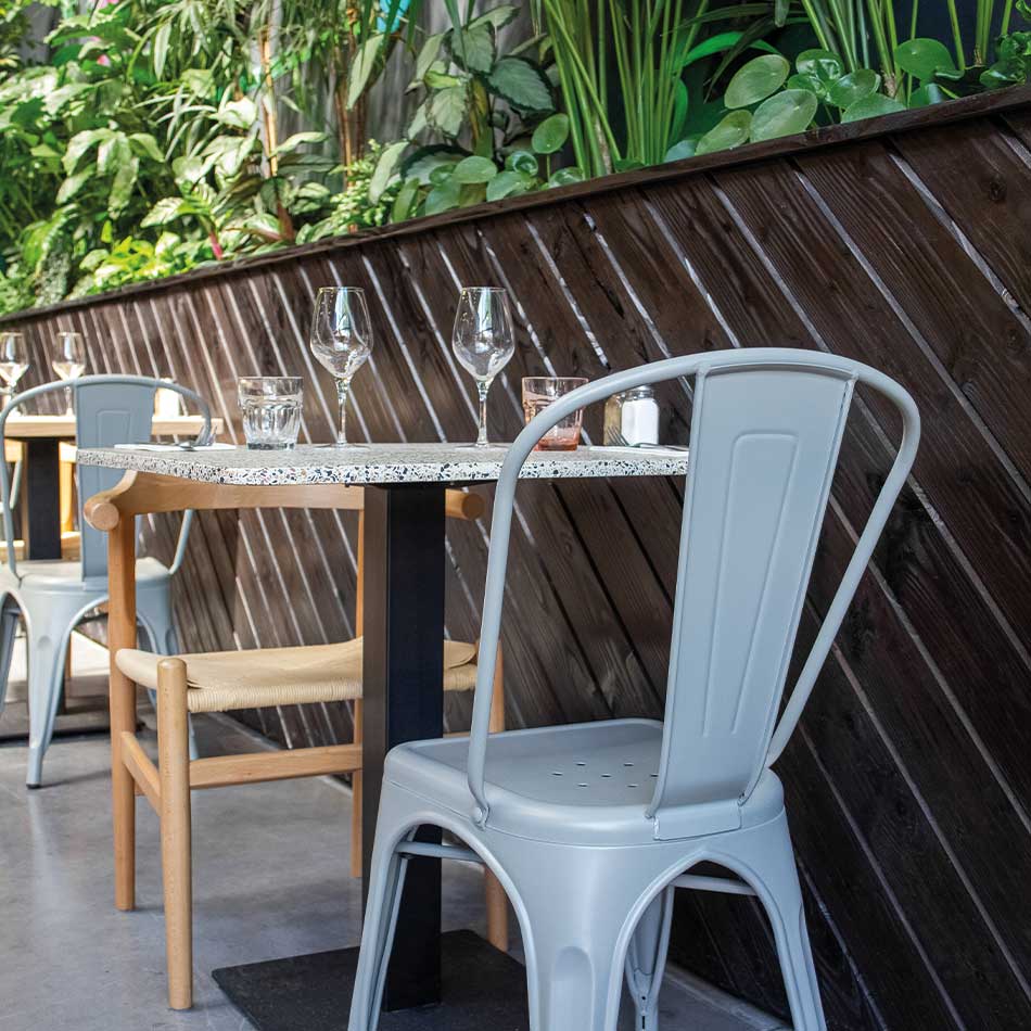 Détail de l’agencement du restaurant Dumbo à Toulouse