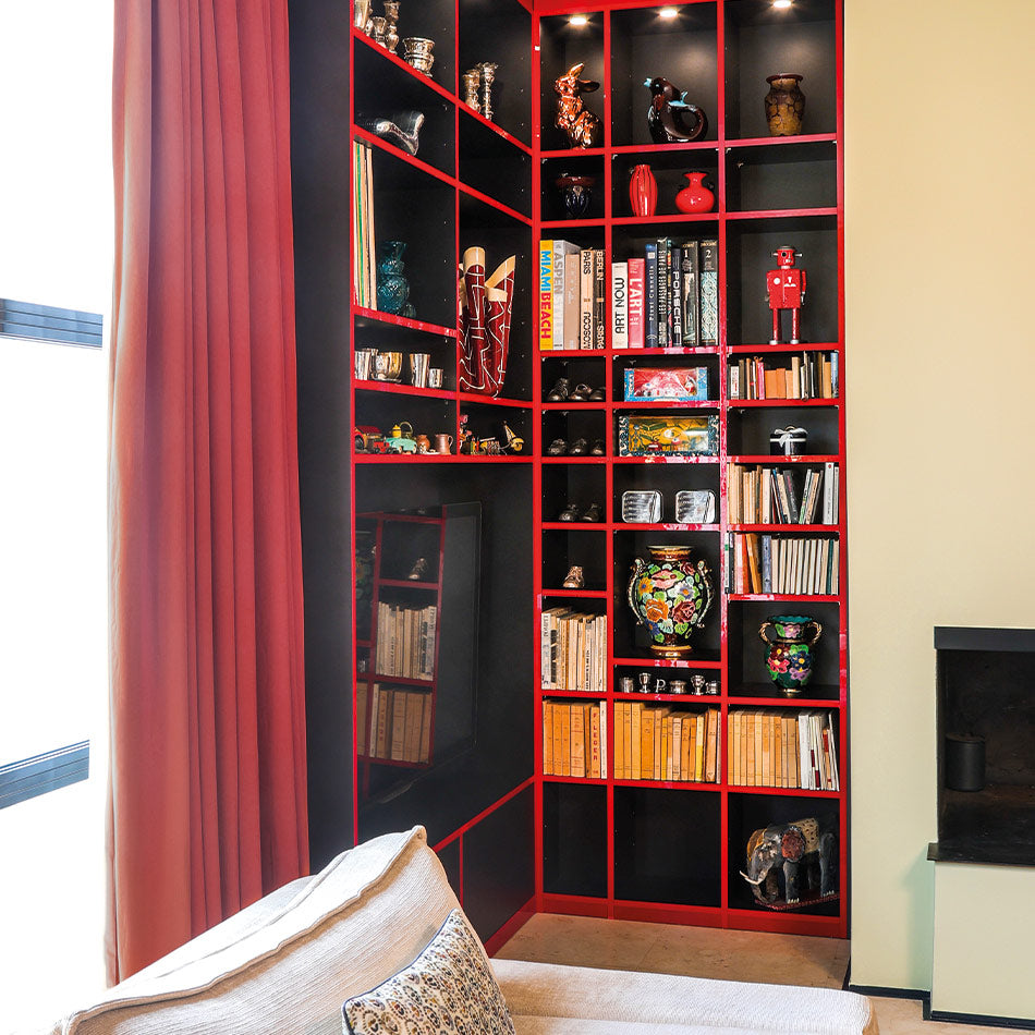 Rangements bas de la bibliothèque sur mesure