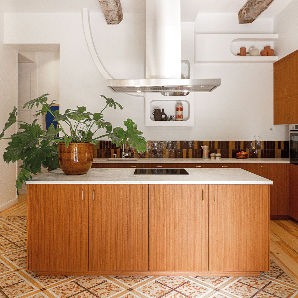 Cuisine sur mesure en teck du projet Cocolo