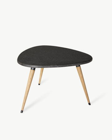 Table basse KAKOGAN en granit noir et chêne massif