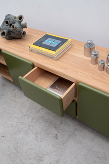 Console MONOLITHE en chêne massif avec finition verte – vue 6 — vue 6